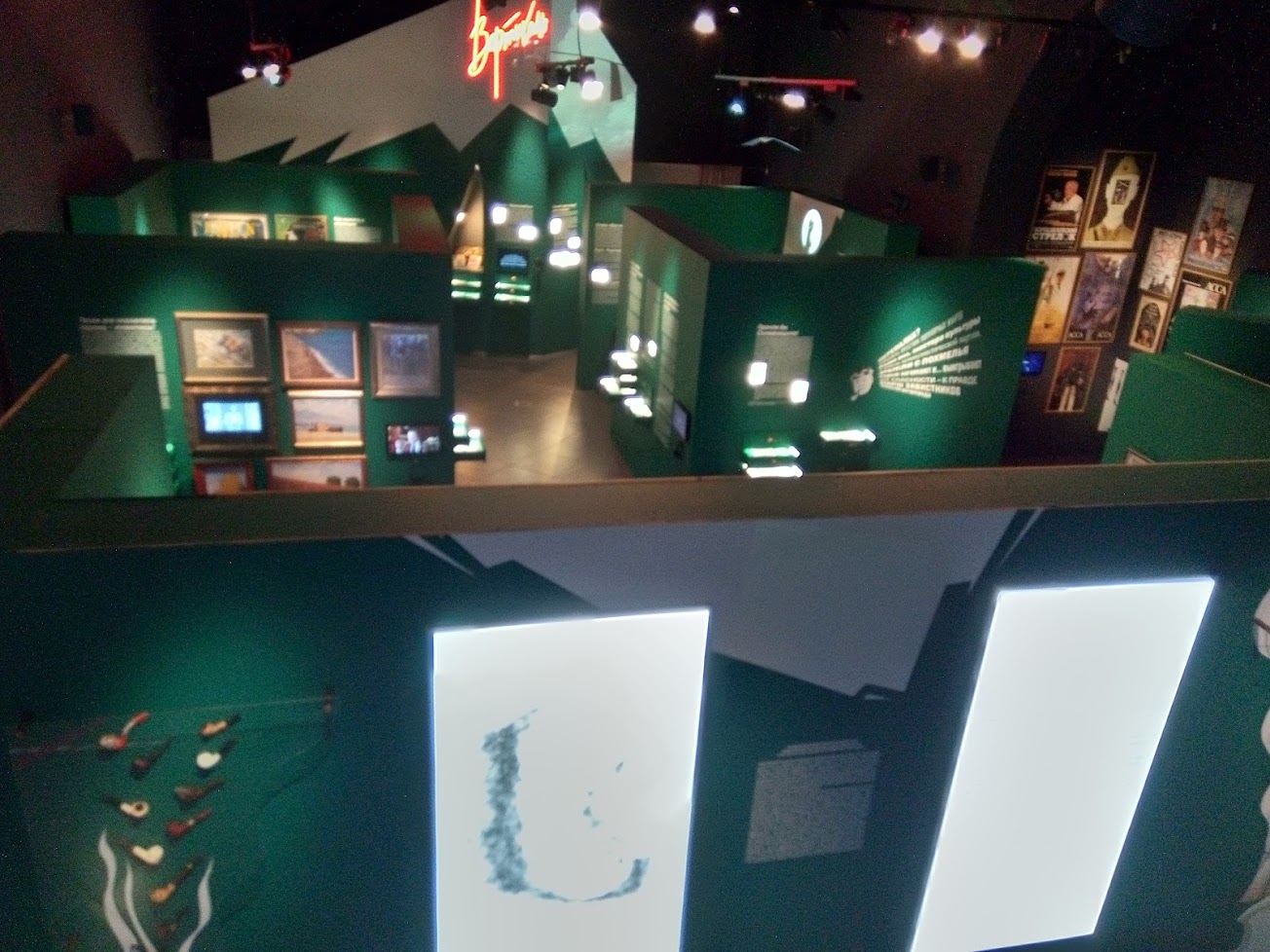 Выставка, посвященная 85-летию Станислава Говорухина, открылась в Музее Кино