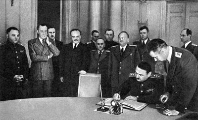 Финляндия заключила Соглашение о перемирии с Правительствами СССР и Соединенное Королевства, действовавшими от имени Объединенных Наций, находящихся в состоянии войны с Финляндией