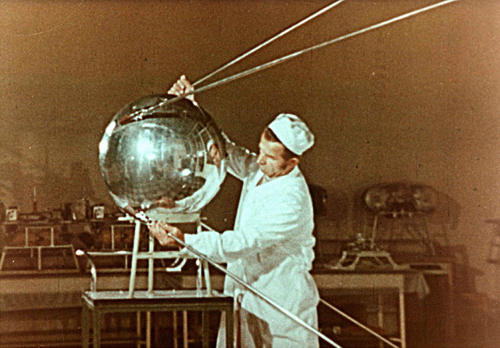 4 октября 1957 года с космодрома Байконур был запущен первый искусственный спутник Земли