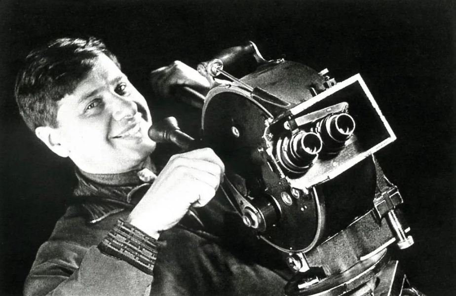 О двадцатилетнем юбилее советской кинематографии