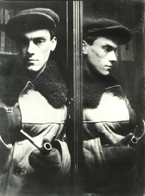  Арсений Александрович Тарковский. 1948 год. Автор фото: Лев Горнунг.