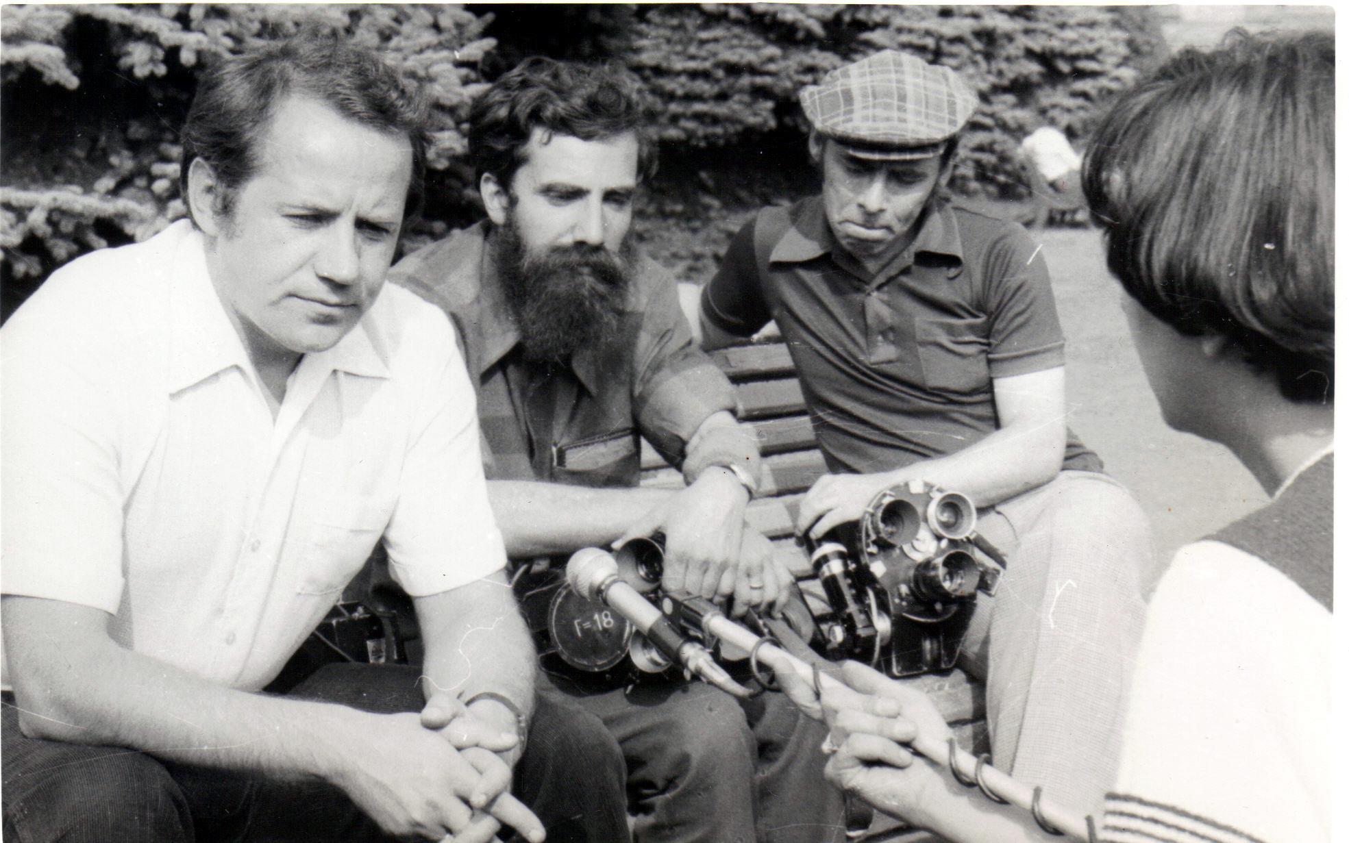 На фото (слева направо): И. Григорьев, В. Доброницкий, Р. Петросов, Е Андриканис (фото из личного архива Е. Андриканис). 1977 год.