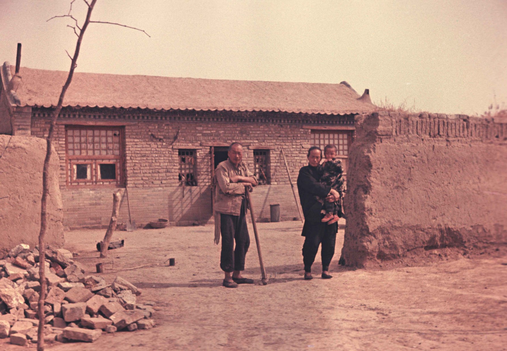 Сельские жители.  Провинция Китая. Осень 1949 года. Автор фото В. Нестеров.