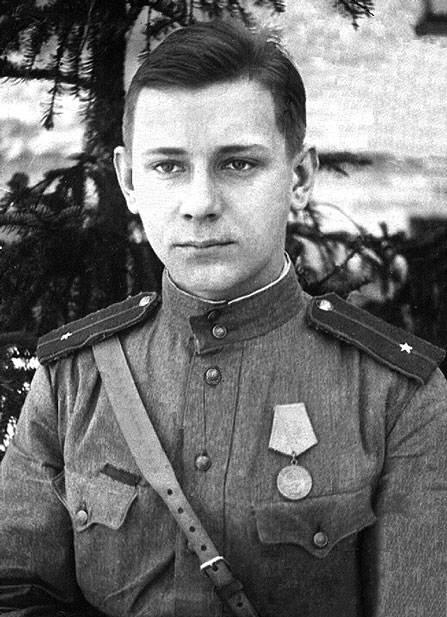 Игорь Алексеевич Рузанов. 1943 год.