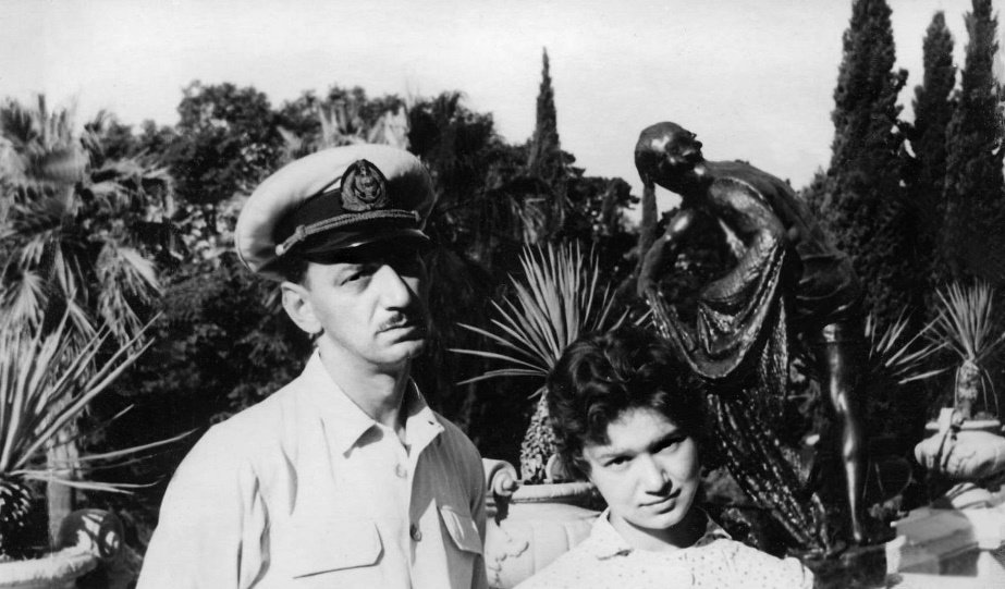Евгения Головня с отцом Виктором Рихтером. Фотография из личного архива Е. Головня.