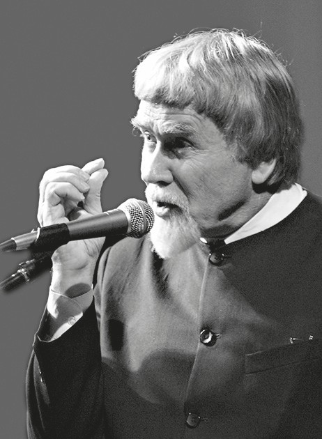Валентин Курбатов. Фото из архива В. Орехова.