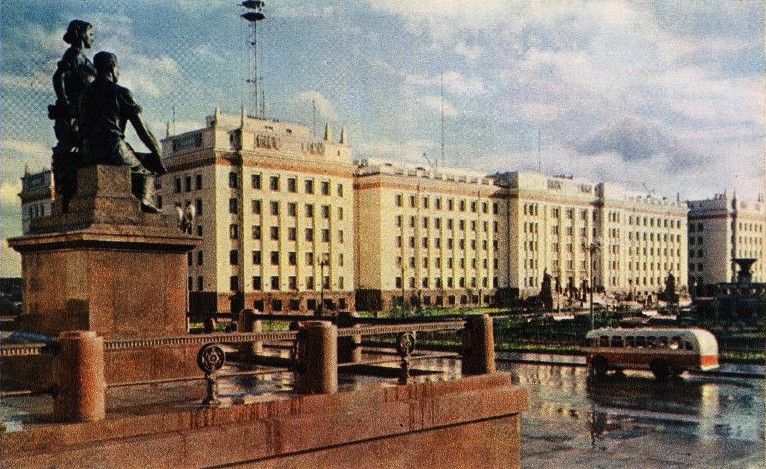 Новый учебный корпус МГУ. 1944 год. Автор фото: И. Шагин. Источник: МАММ / МДФ.