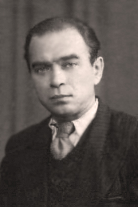 Николай КОМАРЕВЦЕВ