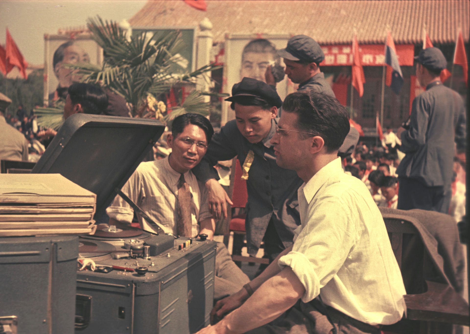 В объективе — Китай (1949 – 1950)